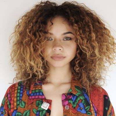 crystal westbrooks height|Crystal Westbrooks Age, Biography, Height, Net。